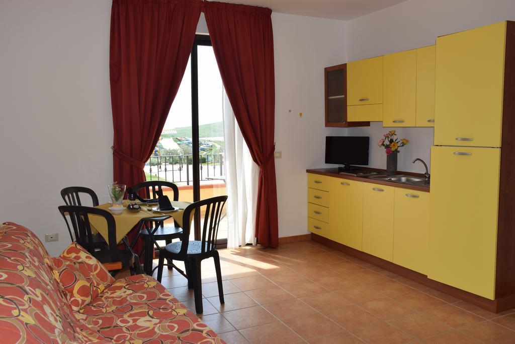Desusino Residence & Hotel Butera Kültér fotó